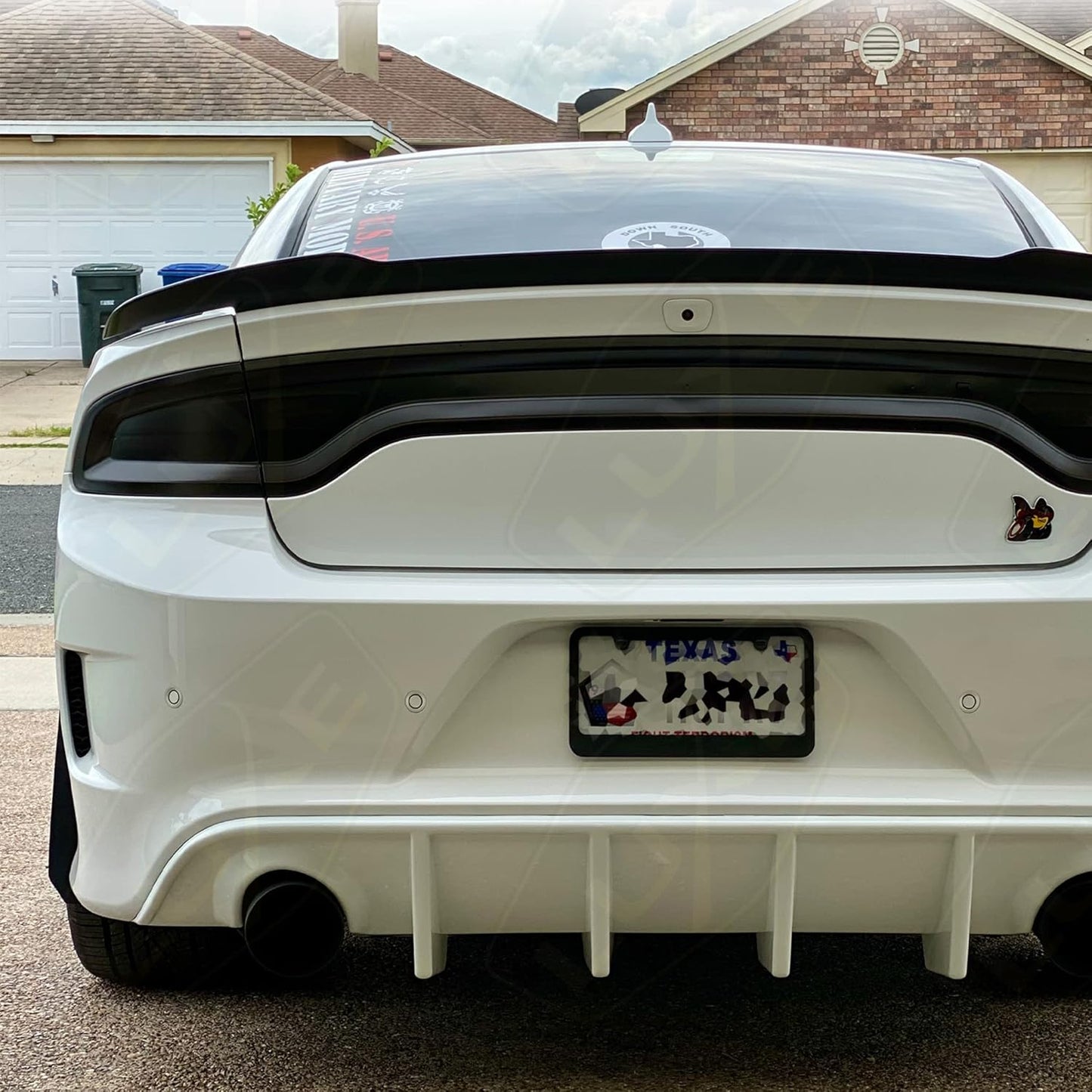 Luxe LightWrap Dark Smoke Stealth Universal Headlight Tail Light Tint Kit (20” x 1 Yard)