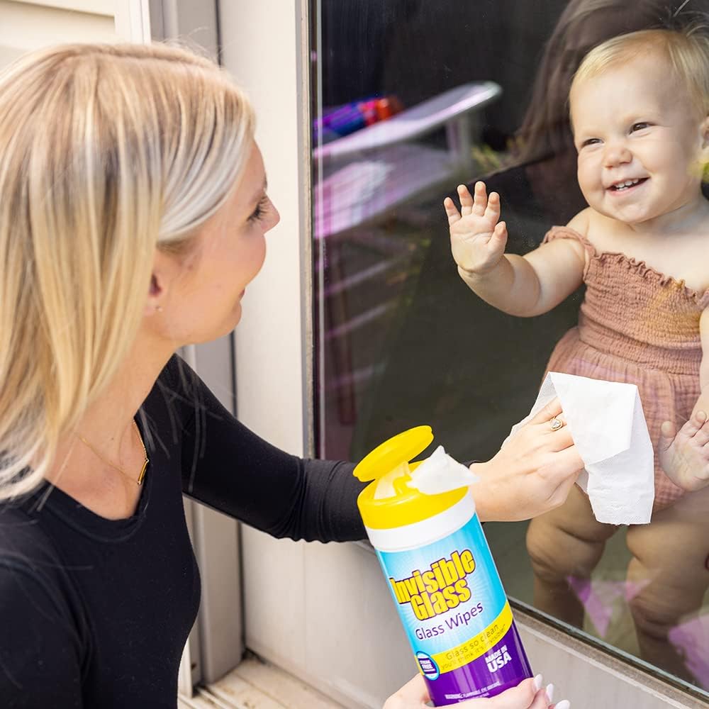 Invisible Glass 90160-6PK Glass Cleaning Wipes Perfect for Cleaning Mirrors, Windows, and Windshields at Home, in Your Car, or at the Office, Streak-Free, Tint-Safe, Lint-Free, 40 Wipes, Pack of 6