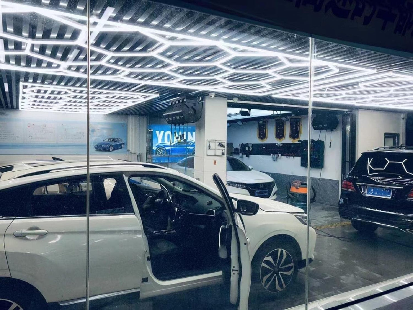 Car Detailing Led Garage Light,15 Hexagonal Grid Systems Led Shop Lights for Garage/Workshop with White Border, 6500K IP54 AC100-240V(191 “x96”)